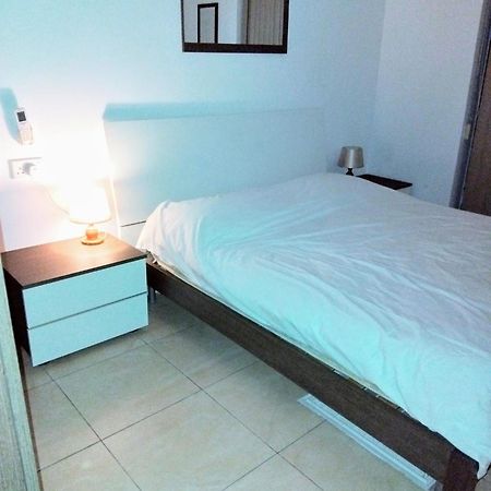 Gzira Smart 1 Bedroom Apartment Bagian luar foto